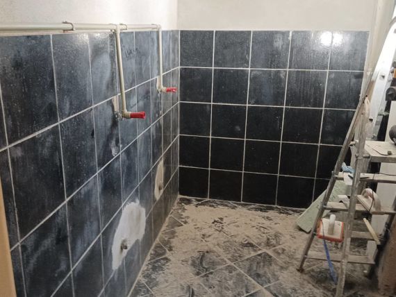 Rekonstrukce koupelny v paneláku bez stresu Rekonstrukce malé koupelny